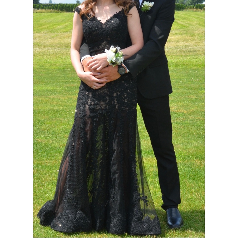 Black Sherri Hill Prom Dress